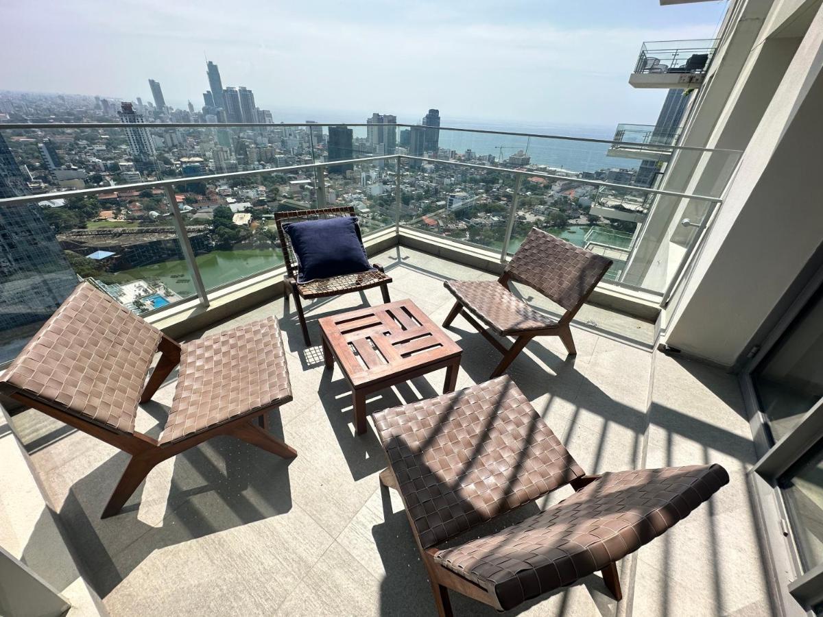 Altair Colombo - View, Location, Ultra Luxury! Apartment Екстериор снимка